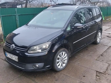 Авто Volkswagen Touran 2011 № 8357025