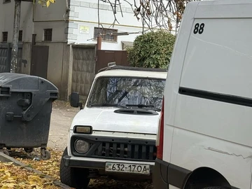 Авто ВАЗ 2121 1980 № 8357033