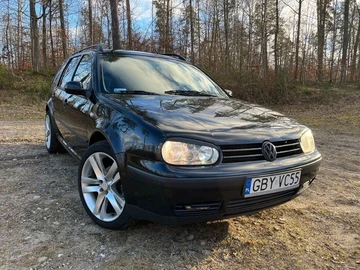 Авто Volkswagen Golf 2001 № 8357040