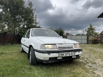 Авто Opel Vectra 1992 № 8357132