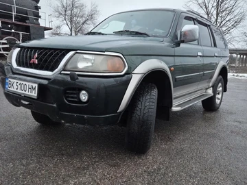 Авто Mitsubishi Pajero Sport 2000 № 8357171