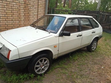 Авто ВАЗ 2109 1987 № 8357233