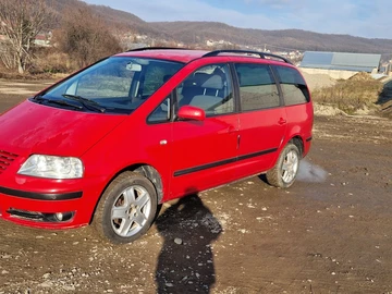 Авто Volkswagen Sharan 2000 № 8357276