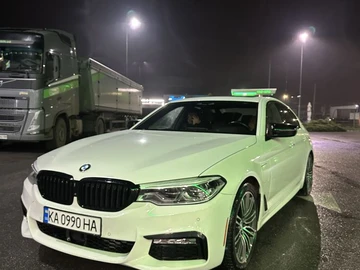 Авто BMW 5 Серия 2017 № 8357480