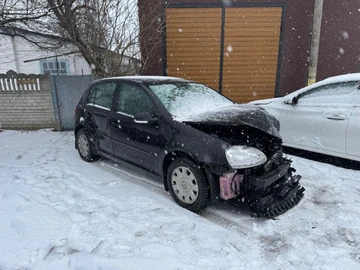 Авто Volkswagen Golf 2005 № 8357920