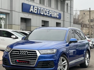 Авто Audi Q7 2016 № 8358043