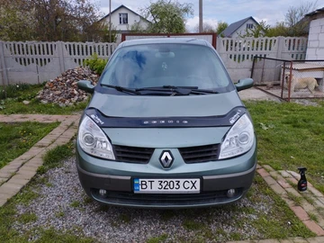 Авто Renault 5 2005 № 8358081