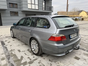 Авто BMW 5 Серия 2005 № 8358449