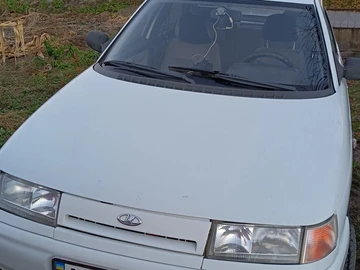 Авто ВАЗ 21102 1998 № 8358581