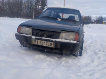 Авто ВАЗ 2109 1989 № 8358584