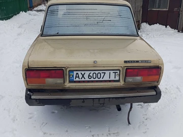 Авто ВАЗ 2107 1987 № 8358643