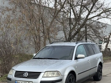 Авто Volkswagen Passat Sedan 2003 № 8358810