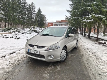 Авто Mitsubishi Grandis 2007 № 8358844