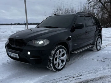 Авто BMW X5 2010 № 8358850