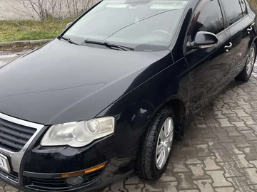 Авто Volkswagen Passat Sedan 2005 № 8359008