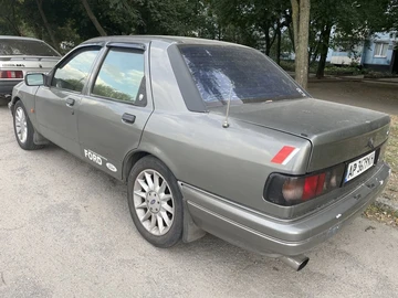 Авто Ford Sierra 1992 № 8359019