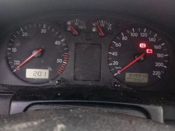 Авто Volkswagen Passat Cc 1999 № 8359410