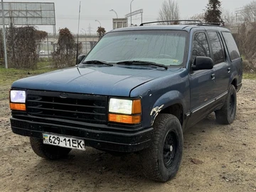 Авто Ford Explorer 1992 № 8359986