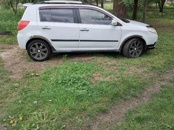 Авто Geely Mk Cross 2015 № 8359993