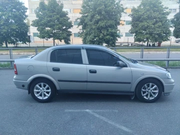 Авто Opel Astra 2007 № 8359998