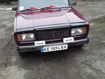 Авто ВАЗ 2107 1996 № 8360211