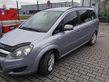 Авто Opel Zafira 2010 № 8360284