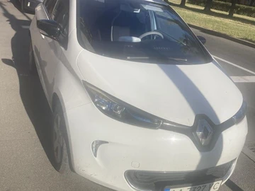 Авто Renault Zoe 2015 № 8360456