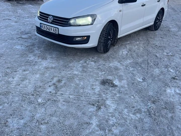 Авто Volkswagen Polo 2019 № 8360590