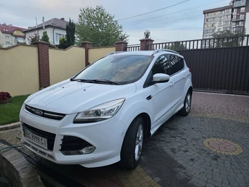 Авто Ford Kuga 2015 № 8360716