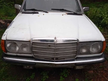 Авто Mercedes W123 1978 № 8360737
