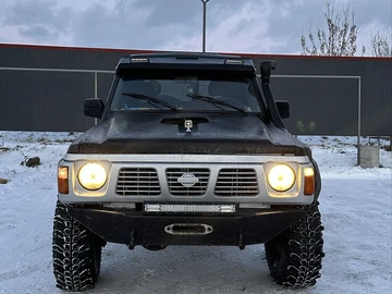 Авто Nissan Patrol 1994 № 8360745