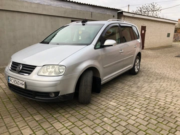 Авто Volkswagen Touran 2003 № 8360838