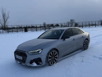 Авто Audi A4 2021 № 8360850