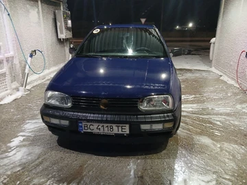 Авто Volkswagen Golf 1994 № 8360855