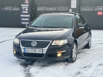 Авто Volkswagen Passat Sedan 2005 № 8360870