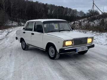 Авто ВАЗ 2107 1992 № 8361055