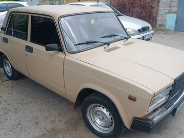 Авто ВАЗ 2107 1993 № 8361058