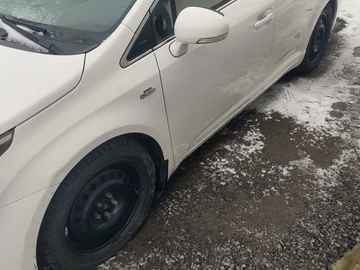 Авто Toyota Avensis 2012 № 8361319