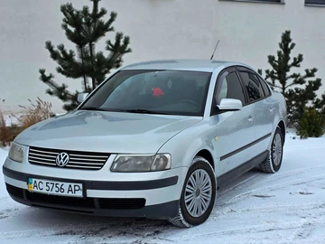 Авто Volkswagen Passat Sedan 1997 № 8361323