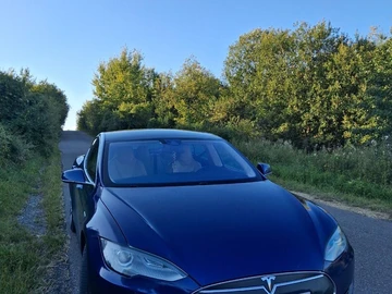 Авто Tesla Model S 2015 № 8361331