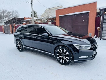 Авто Volkswagen Passat Variant 2018 № 8361335