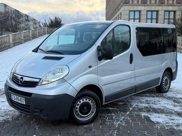 Авто Opel Vivaro 2010 № 8361671