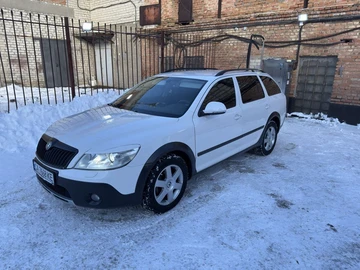 Авто Skoda Octavia Scout 2011 № 8362153