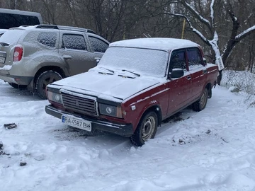 Авто ВАЗ 2107 1987 № 8362429