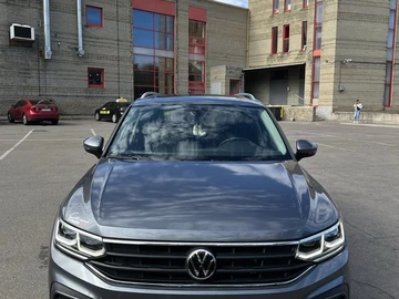 Авто Volkswagen Tiguan 2022 № 8362498