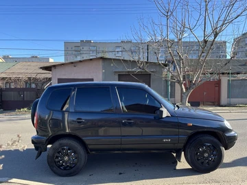 Авто Chevrolet Niva 2007 № 8362910