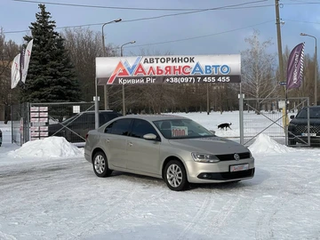 Авто Volkswagen Jetta 2012 № 8362928