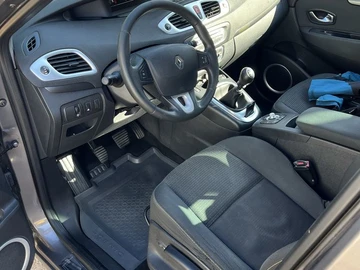 Авто Renault Grand Scenic 2010 № 8362949