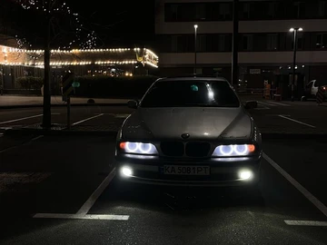 Авто BMW 5 Серия 2001 № 8363062