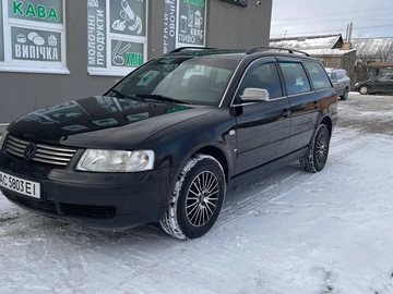 Авто Volkswagen Passat Hatchback 1998 № 8363071